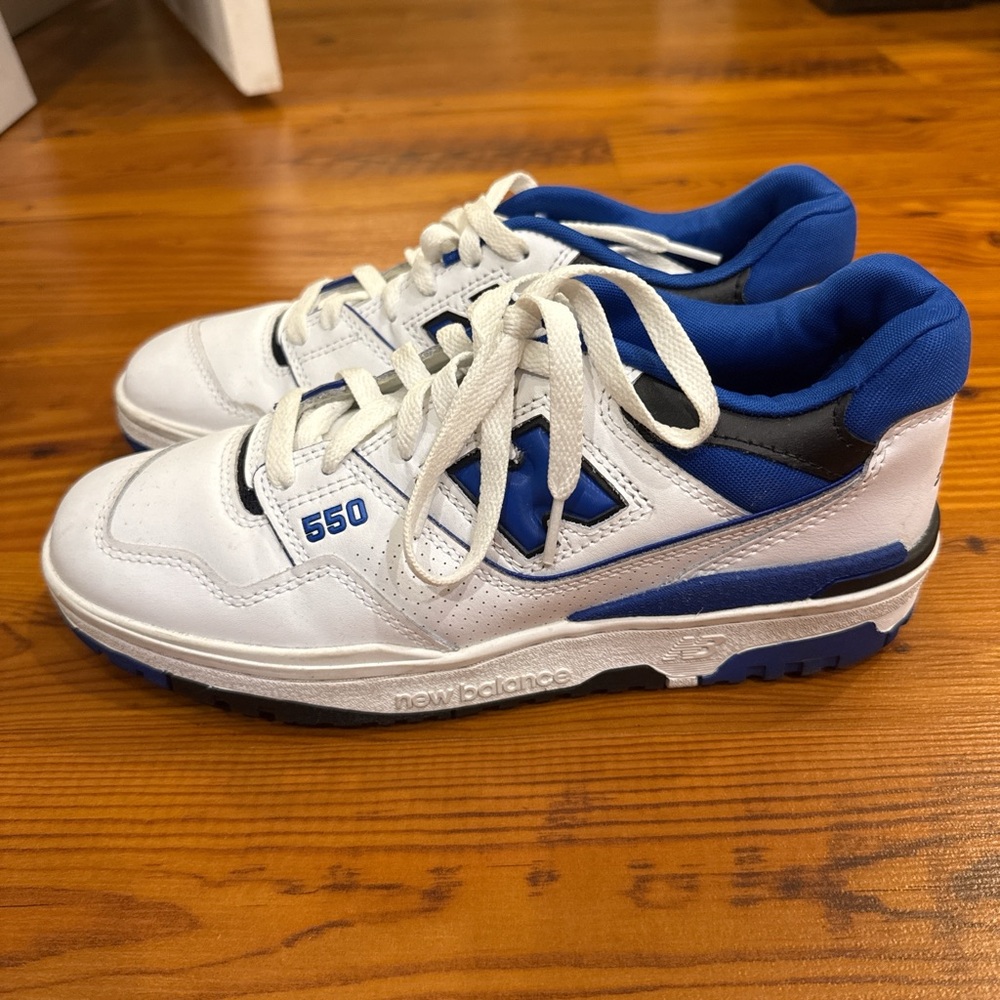 New Balance 550 White and Blue Athletic Shoes